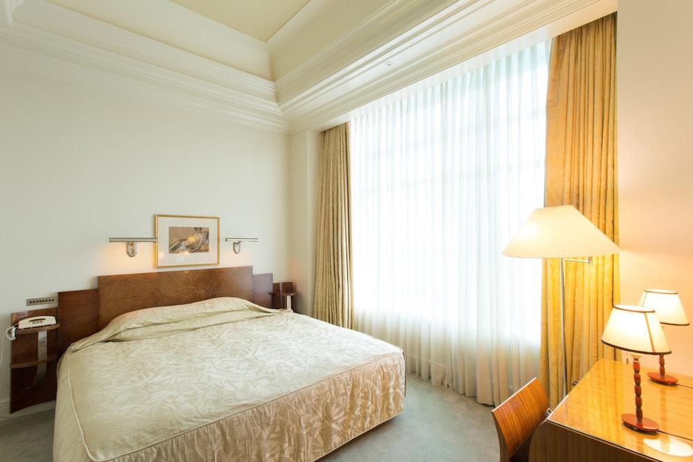 Hotel The Manhattan Chiba Esterno foto