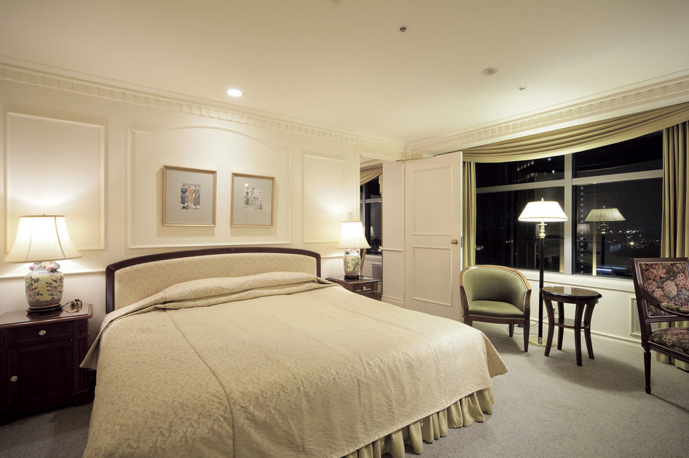 Hotel The Manhattan Chiba Esterno foto