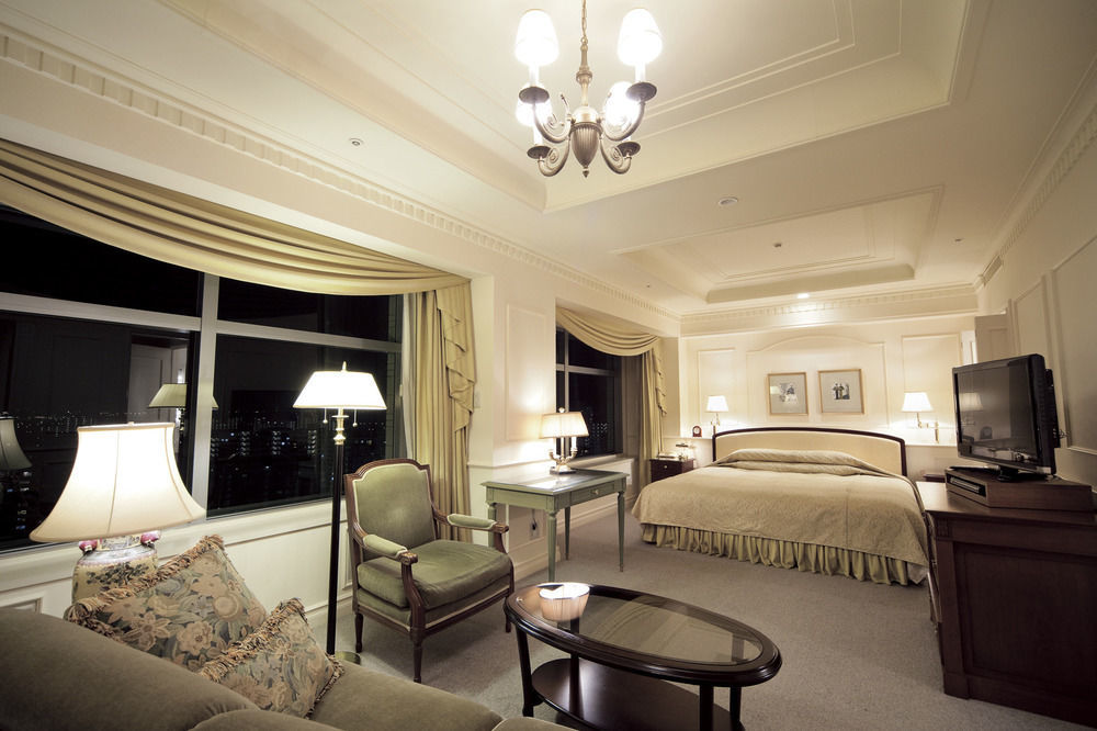 Hotel The Manhattan Chiba Esterno foto