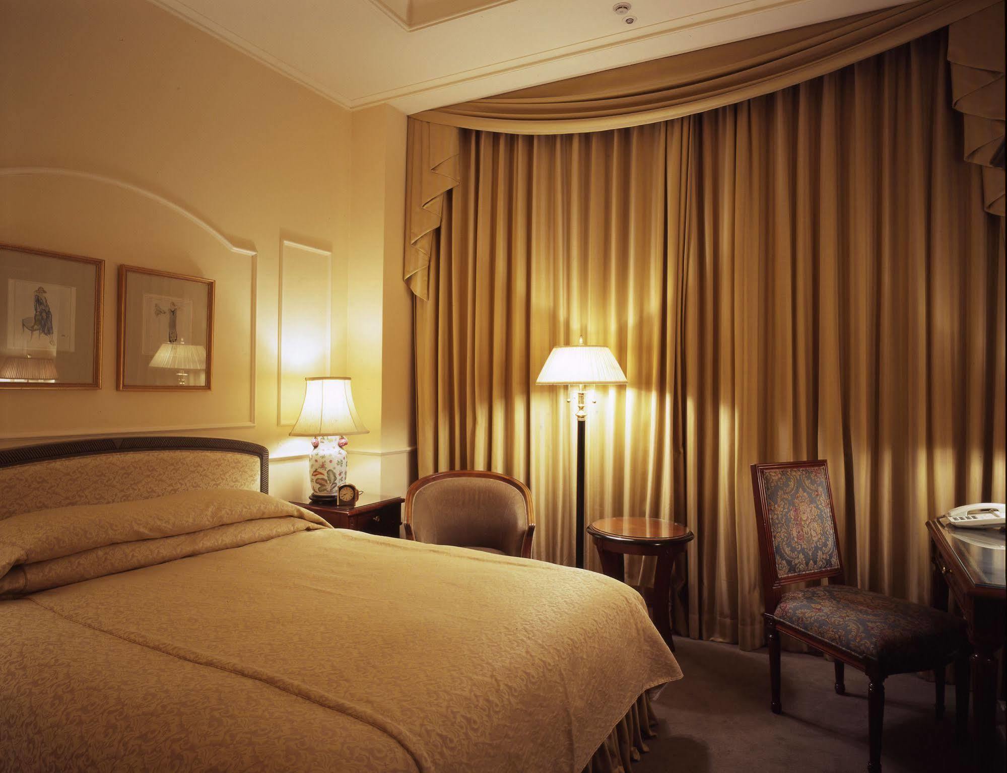 Hotel The Manhattan Chiba Esterno foto
