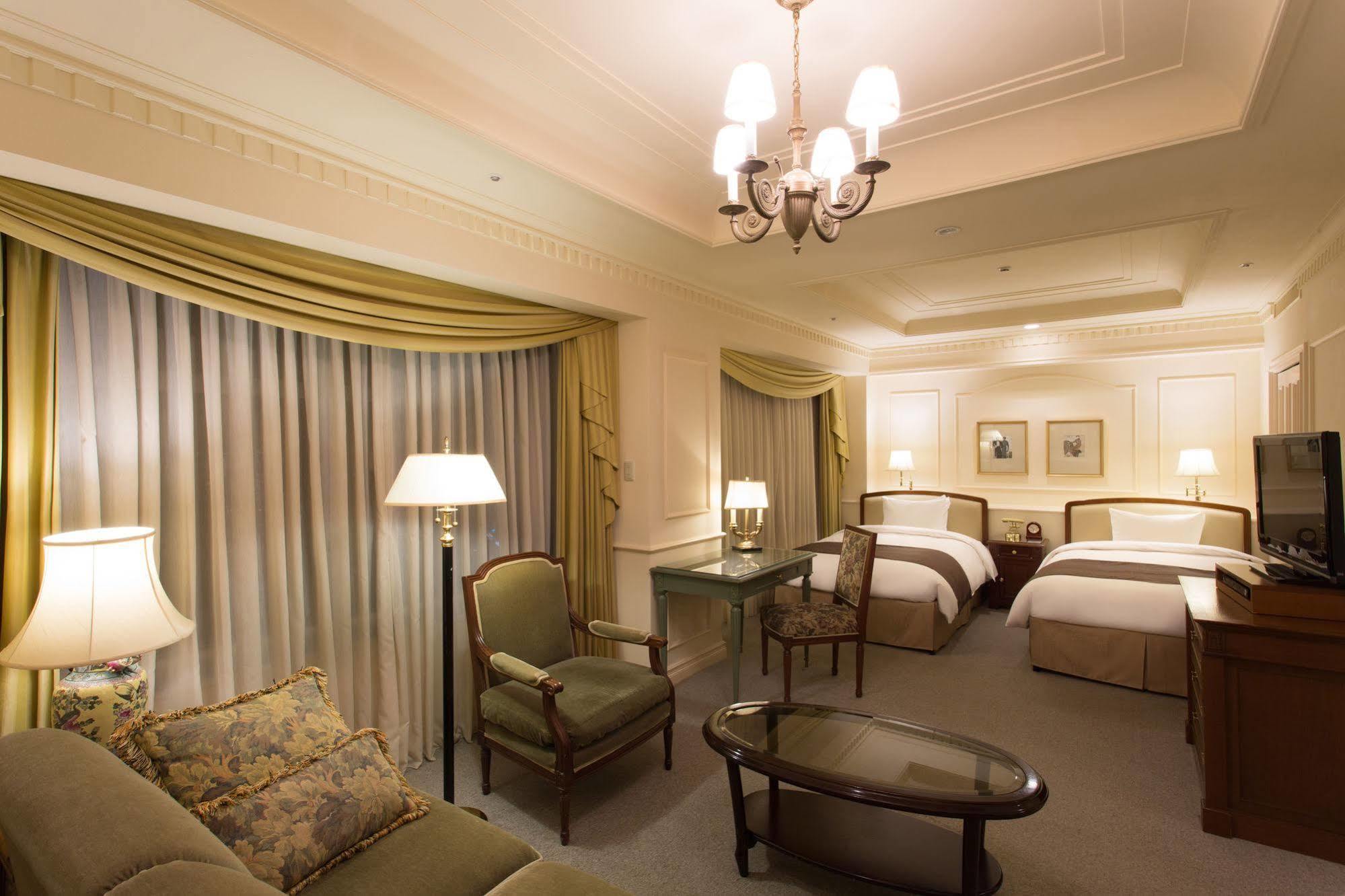 Hotel The Manhattan Chiba Esterno foto